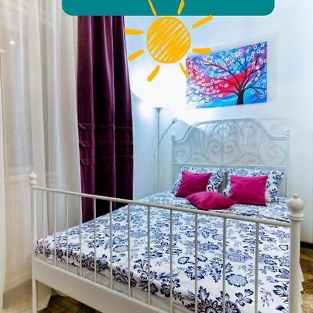Stylish Studio Near Rynok Square Львів Екстер'єр фото