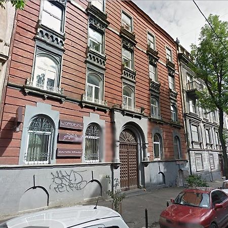 Stylish Studio Near Rynok Square Львів Екстер'єр фото