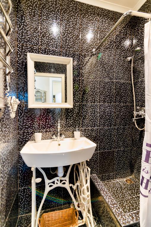 Stylish Studio Near Rynok Square Львів Екстер'єр фото